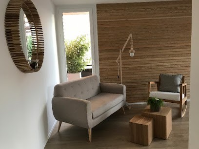 Jessica Dugdale, Ostéopathe D.O., Ostéopathe à Thonon-les-Bains