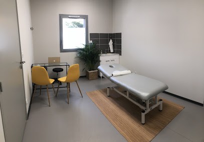 Castelli Anaïs ostéopathe saint christol, Ostéopathe à Saint-Christol