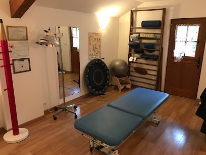 Celine BATTENDIER, Ostéopathe à Moret-Loing-et-Orvanne