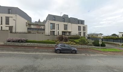 Jannequin Clément, Ostéopathe à Saint-Pair-sur-Mer