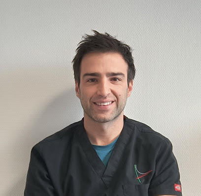 Simon Lainez, Ostéopathe à Perros-Guirec