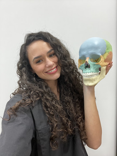 Océane Neves - Ostéopathe, Ostéopathe à Diémoz