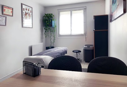 LÉTANG Amandine - Ostéopathe Savigny Le Temple 77 -, Ostéopathe à Savigny-le-Temple