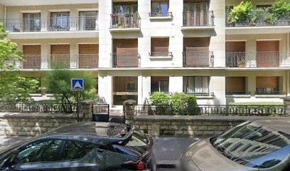 Fazia AMRANE Ostéopathe D.O., Ostéopathe à Paris 12