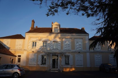 Madame Manon Germond, Ostéopathe à Moissy-Cramayel