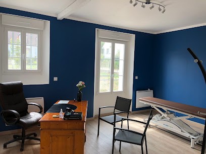 Ostéopathe Dombrecht Thibault, Ostéopathe à Provins