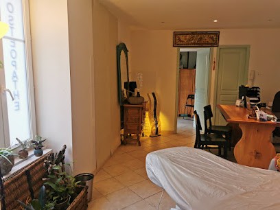 Marine Maistre, Ostéopathe au Val