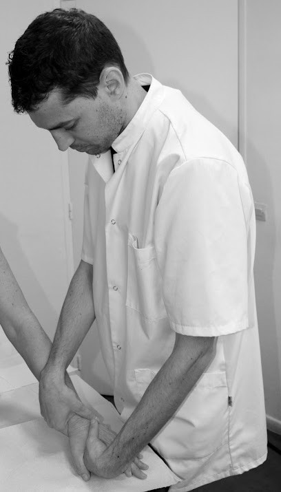 Thomas Gaine Ostéopathe, Ostéopathe à La Ville-du-Bois