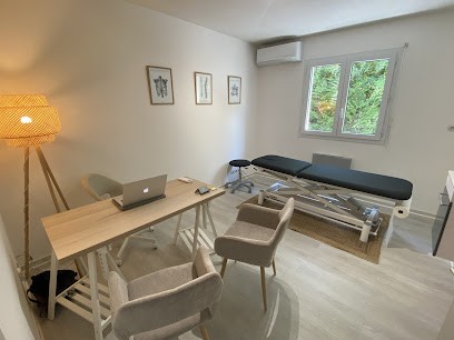 Farah Missoum - Ostéopathe, Ostéopathe à Cavignac