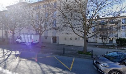 Constance RIOU Ostéopathe DFO, Ostéopathe à Forcalquier