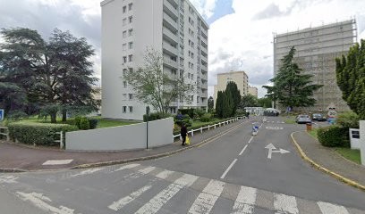 Haïun Robert, Ostéopathe à Chilly-Mazarin