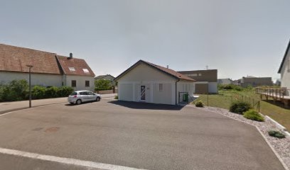 Kienner Mireille Ostéopathe D.O., Ostéopathe à Village-Neuf