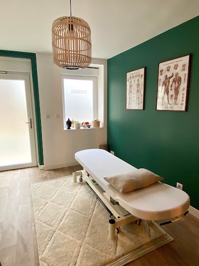 Manon Vauchez - Ostéopathe, Ostéopathe à Chânes