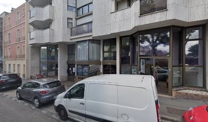 De Taillac-Balma Danièle, Ostéopathe aux Lilas