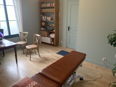 Jakline LAMBERTS Ostéopathe, Ostéopathe à Bergerac