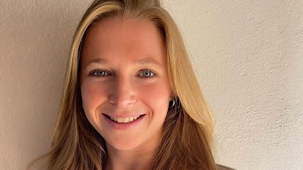 Clémentine Coronat Ostéopathe, Ostéopathe à Paradou