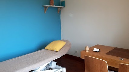 Louise Denis Ostéopathe DO, Ostéopathe à Questembert