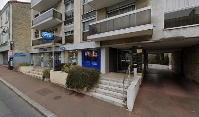 Elise SELLE-KHATCHIKIAN Ostéopathe D.O., Ostéopathe au Vésinet