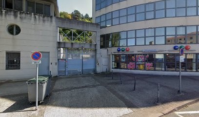 Poncet Elisabeth, Ostéopathe à Vienne