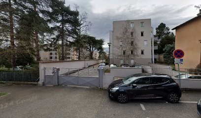 Besançon Véronique, Ostéopathe à Tassin-la-Demi-Lune