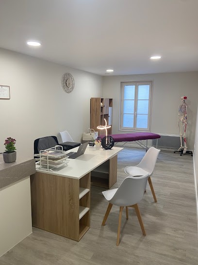 Lucie Marchet Ostéopathe D.O., Ostéopathe à Lencloître