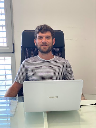 Jeremy Martinez Osteopathe, Ostéopathe à Gignac