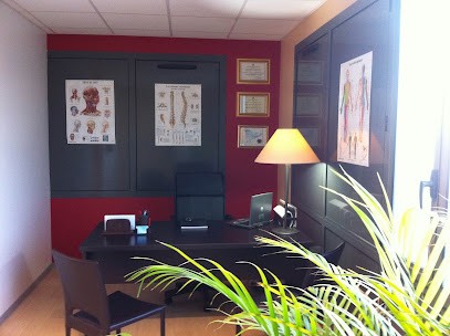 Ostéopathe Christophe TRUONG, Ostéopathe à Toussus-le-Noble