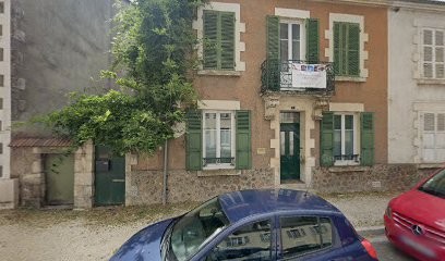 Bernadet Anne Sophie, Ostéopathe à Saint-Satur