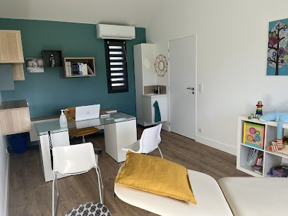 Ostéopathe D.O - Leslie FAJOU, Ostéopathe à Salies-de-Béarn