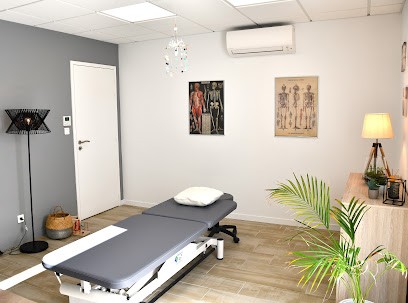 Thomas MARANDET Ostéopathe Et Ostéopathie Aquatique, Ostéopathe à Saint-Savinien