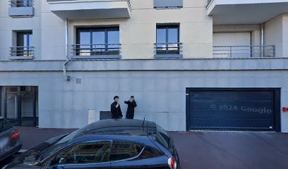 Deborah Gemayel, Ostéopathe à Clichy