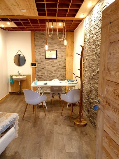 Cabinet D'ostéopathie, Margot Vetter, Ostéopathe à Saint-Chaffrey