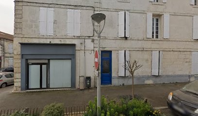 Pierre Mayer Ostéopathe, Anaïs Louyot Ostéopathe Et Théo Doublet Ostéopathe, Ostéopathe à Rochefort