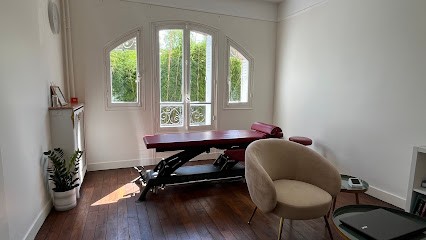 Anaïs Darte Ostéopathe, Ostéopathe à Saint-Leu-la-Forêt