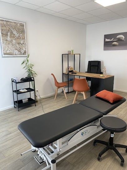 Camille Continsouza Ostéopathe, Ostéopathe à Eysines