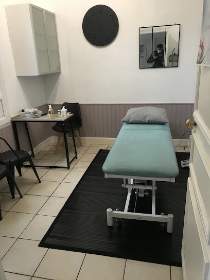 Hazelzet Timothée Ostéopathe, Ostéopathe à Étampes