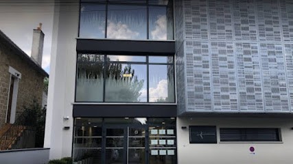 Emmanuelle LACOMBE, Ostéopathe à Brive-la-Gaillarde