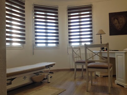 Pauline Calvet Ostéopathe D.O Saint Cyprien, Ostéopathe à Saint-Cyprien