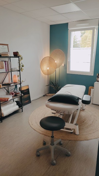 Aurélien Simonneau - Ostéopathe, Praticien En étiomédecine, Ostéopathe à Sainte-Luce-sur-Loire