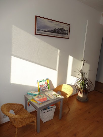 Céline RENA- Ostéopathe D0, Ostéopathe à Ermont