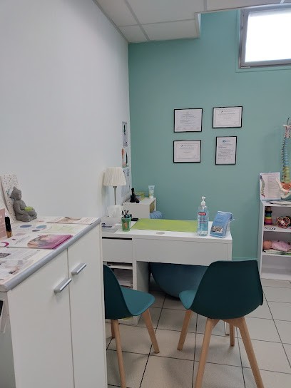 Solène Buisson, Ostéopathe à Élancourt