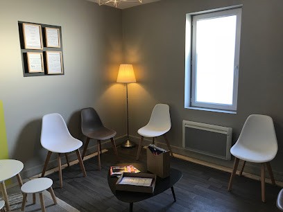 OSTEOPATHE Typhaine BURLOT, Ostéopathe à La Tremblade