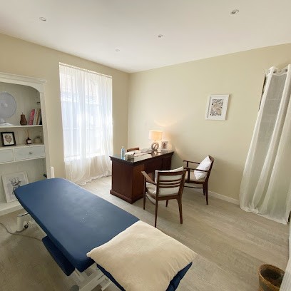 Léana Dejean Ostéopathe D.O. LUYNES, Ostéopathe à Luynes