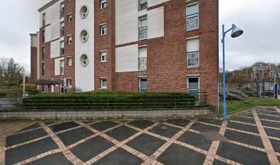 Aubouin Claire, Ostéopathe à Saint-Laurent-Blangy