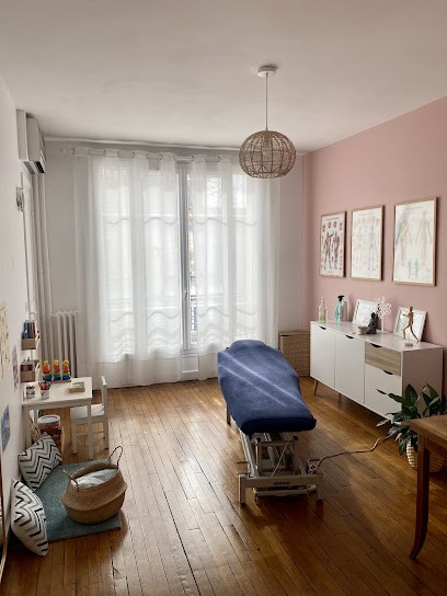 Emilie CHARTIER Ostéopathe D.O., Ostéopathe au Vésinet