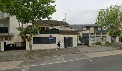 Delphine ROMERO Ostéopathe, Ostéopathe à Pontault-Combault