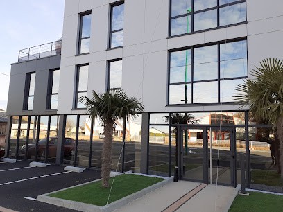 Tin KOJIC Ostéopathe D.O., Ostéopathe à Luc-la-Primaube