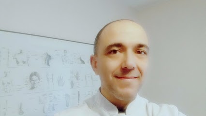 Guillaume CHARLY Ostéopathe, Ostéopathe à Saint-Romain-en-Gal