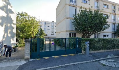 Martin Isabell, Ostéopathe à Villejuif