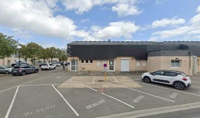 Hélène TRONCHET Ostéopathe, Ostéopathe à Connerré